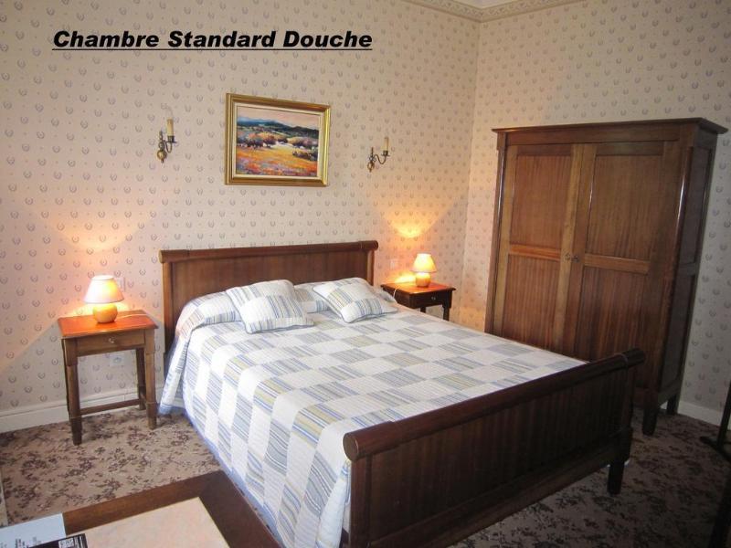 Hostellerie De La Bouriane グールドン・アン・ケルシー エクステリア 写真